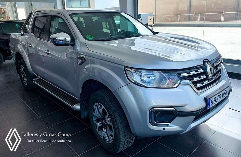 Usado Renault Alaskan 190 CV (139 kW) 2018 Gris Recogida