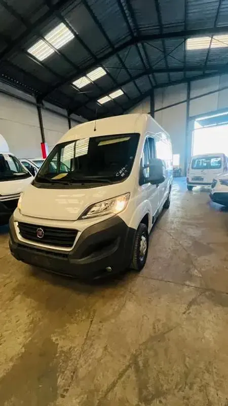 Usado Fiat Ducato 129 CV (94 kW) 2017 Blanco Van