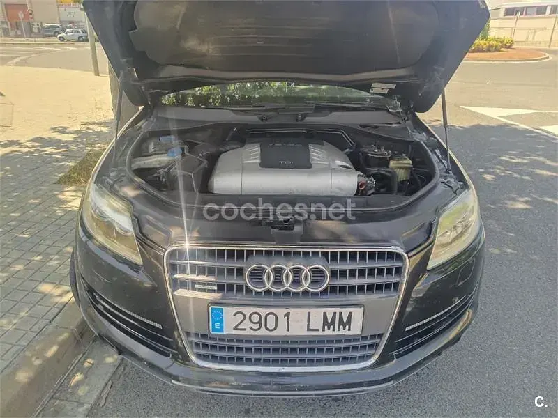 Usado Audi Q7 233 CV (171 kW) 2007 Negro SUV