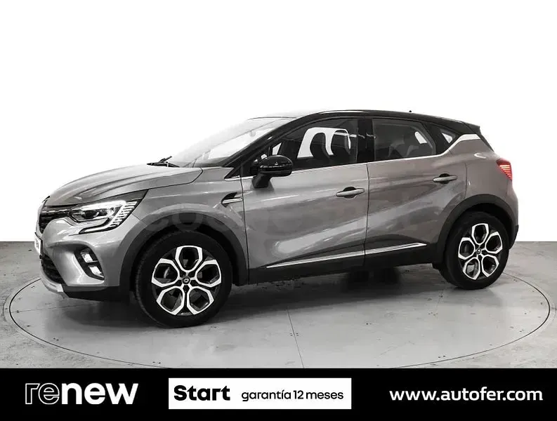 Usado Renault Captur Zen 90 CV (66 kW) 2021 Gris / plata SUV