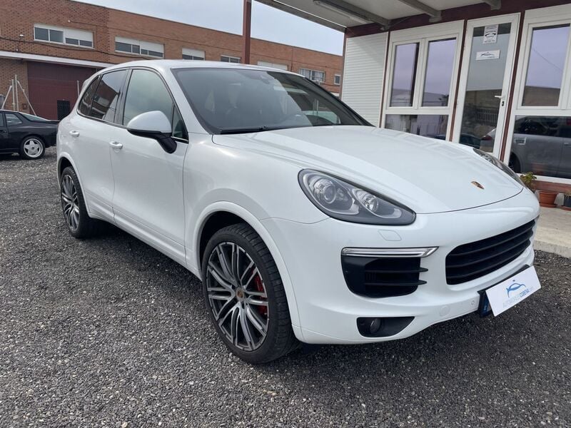 Blanco Usado 2017 Porsche Cayenne Platinum Edition SUV | 46.999 € (Caro) - Imagen 1/4