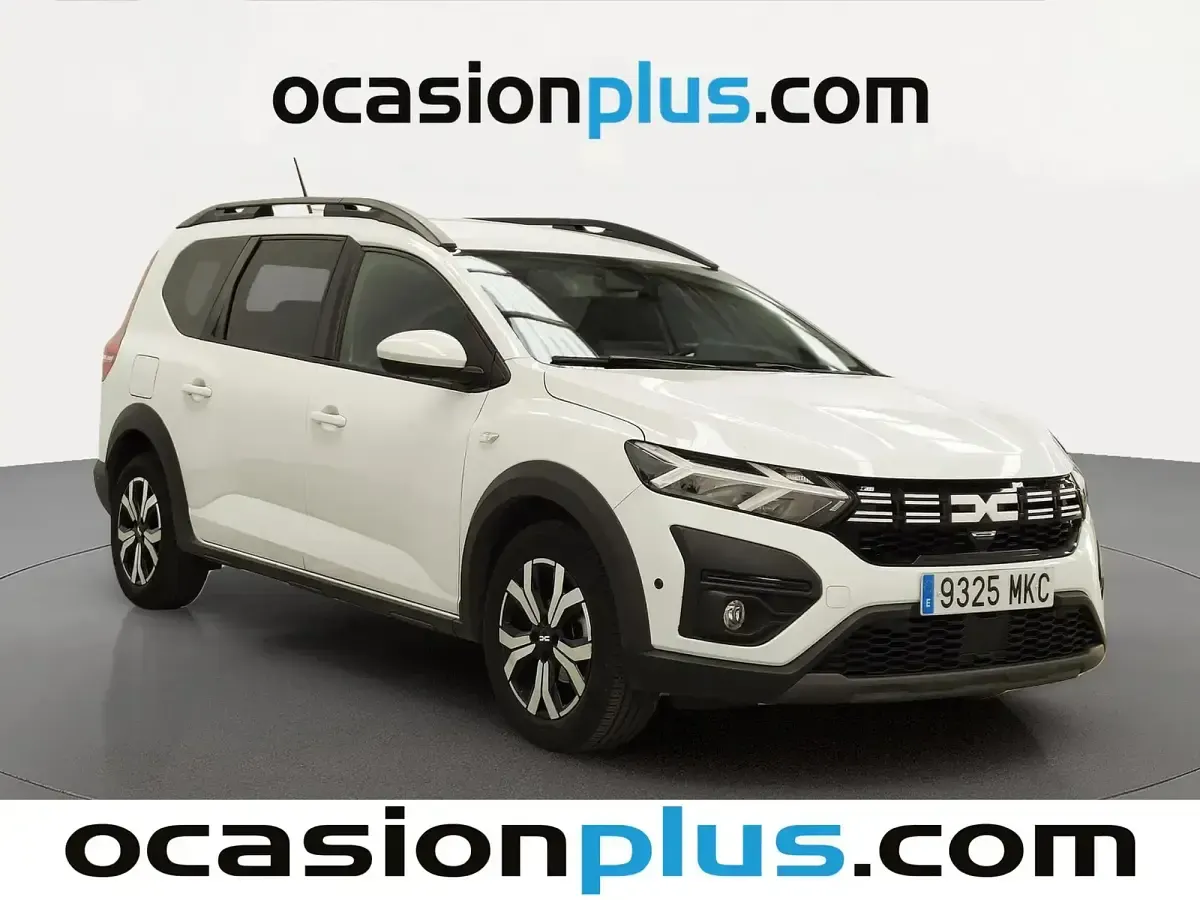 Usado Dacia Jogger Expression 100 CV (73 kW) 2023 Blanco Monovolumen