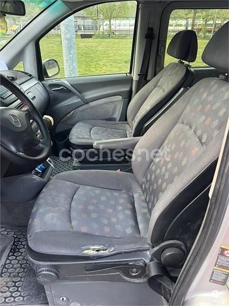 Usado Mercedes Viano 150 CV (110 kW) 2006 Gris / plata Monovolumen