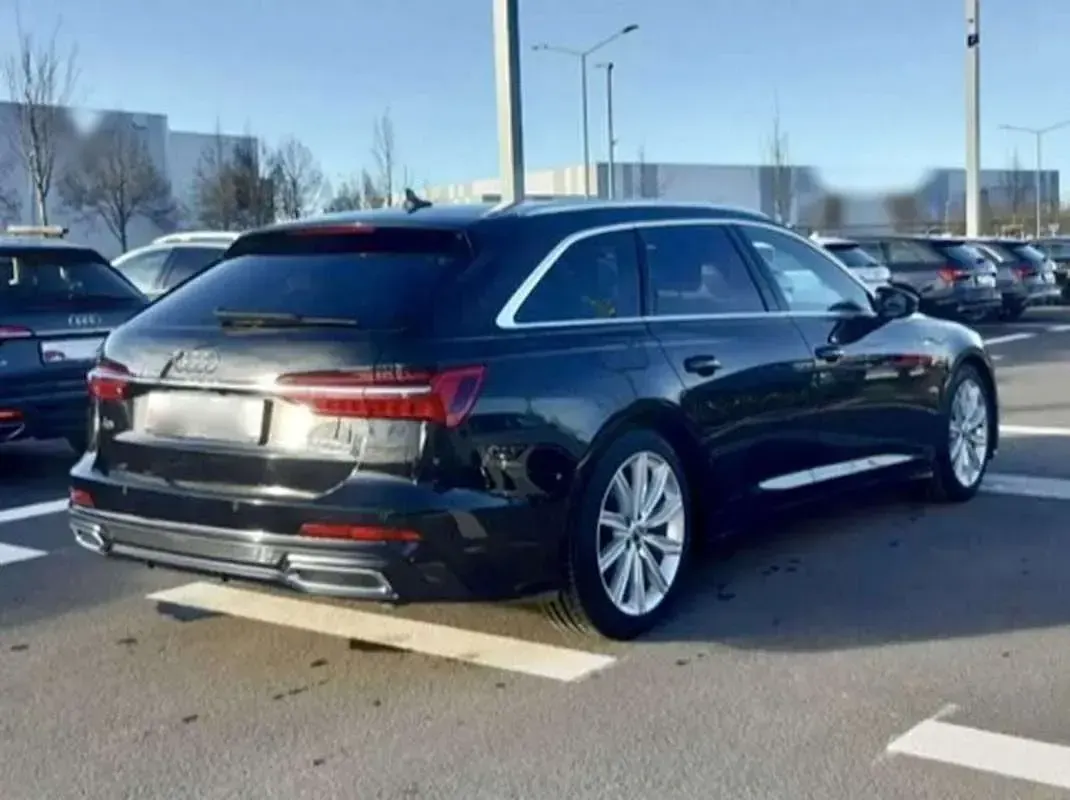Usado Audi A6 S-Line 366 CV (269 kW) 2020 Negro Familiar