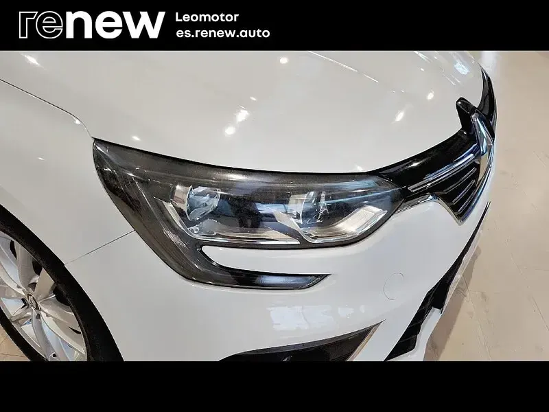 Usado Renault Mégane Intens 100 CV (73 kW) 2017 Blanco Berlina