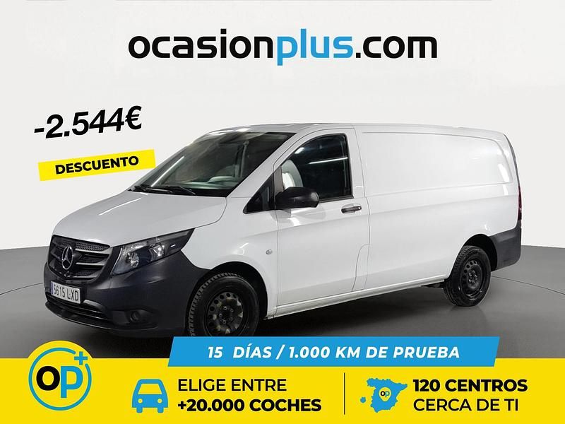 Usado Mercedes Vito 136 CV (100 kW) 2022 Blanco Van