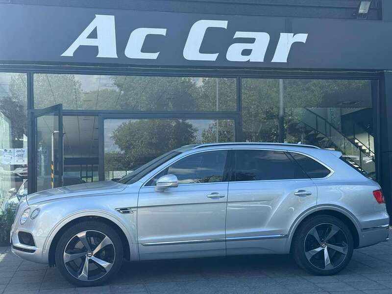 Gris Usado 2019 Bentley Bentayga SUV | 99.300 € - Imagen 1/4