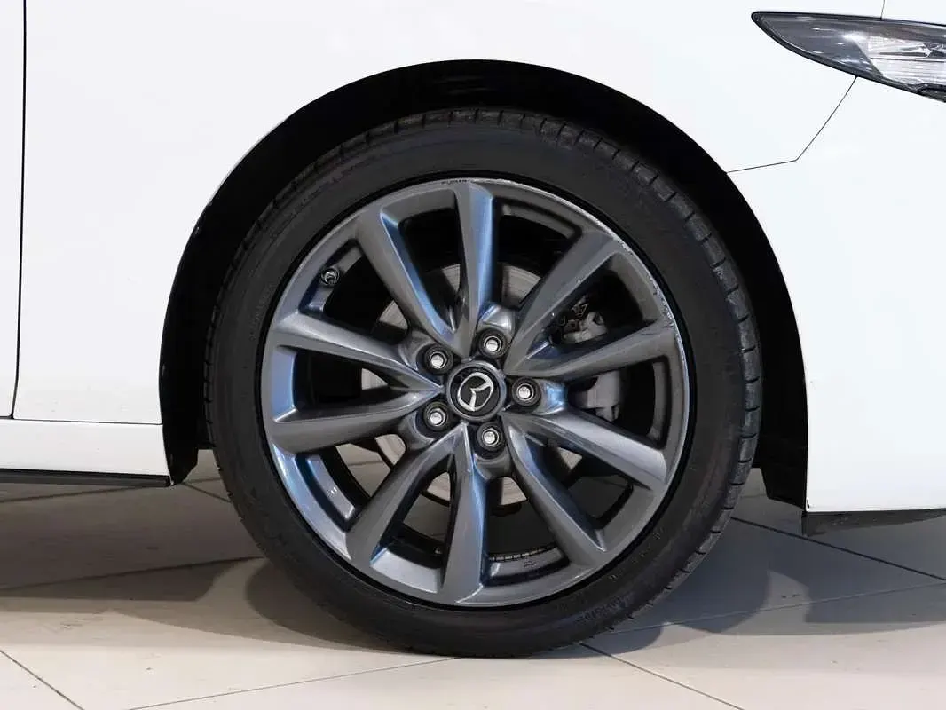 Usado Mazda 3 140 CV (102 kW) 2025 Blanco Berlina