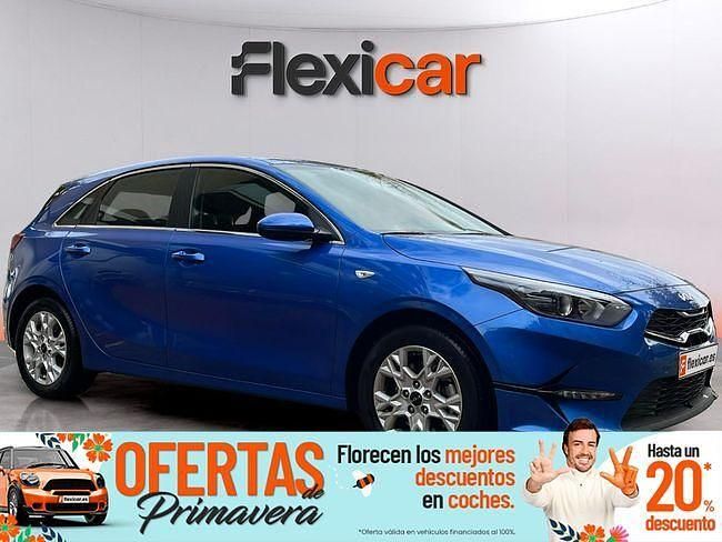 Usado Kia Ceed 100 CV (73 kW) 2022 Azul Utilitario