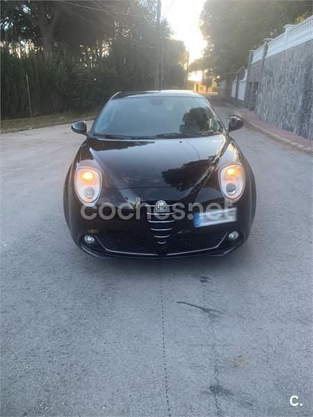 Usado Alfa Romeo MiTo 70 CV (51 kW) 2013 Negro Utilitario