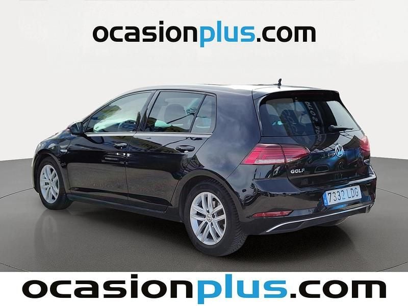 Usado VW Golf VII Advance 130 CV (95 kW) 2019 Negro