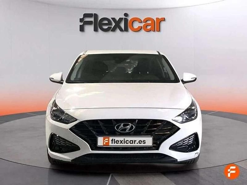 Usado Hyundai i30 117 CV (86 kW) 2021 Blanco Utilitario