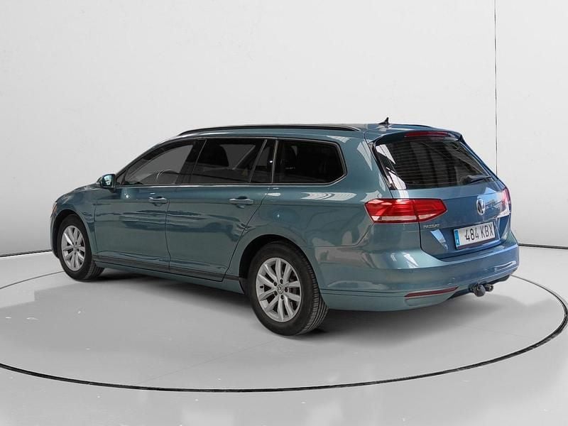 Käytetty VW Passat Edition 150 HP (110 kW) 2017 Sininen Farmari