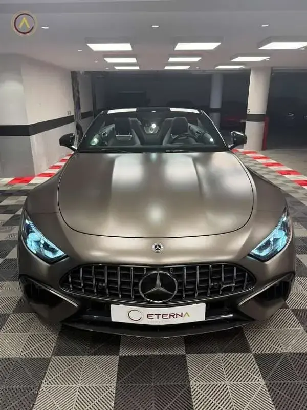 Usado Mercedes SL43 AMG AMG 585 CV (430 kW) 2022 Gris Descapotable