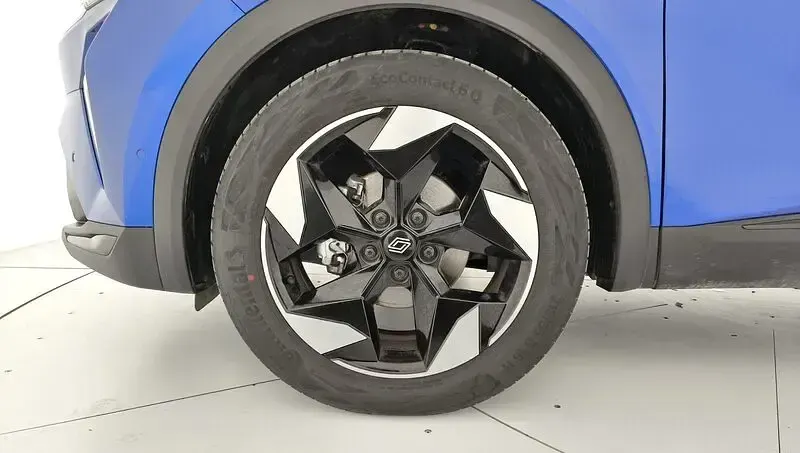 Usado Renault Captur Techno 101 CV (74 kW) 2025 Azul SUV