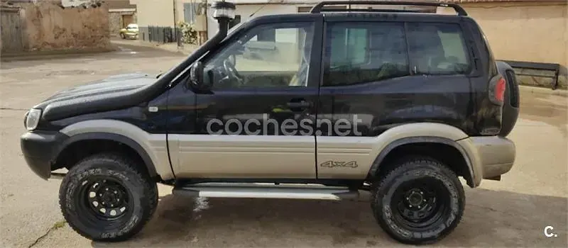 Usado Nissan Terrano 125 CV (91 kW) 2001 Negro SUV