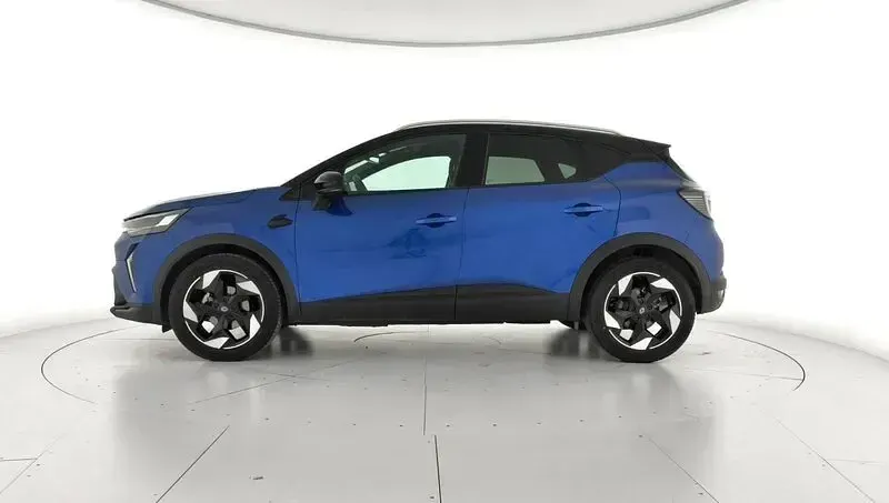 Usado Renault Captur Techno 100 CV (73 kW) 2025 Negro SUV