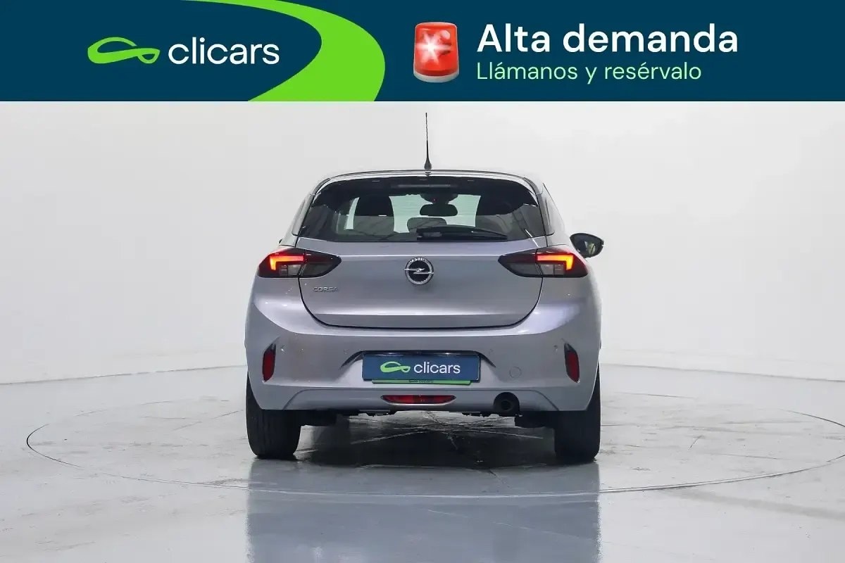 Usado Opel Corsa Elegance 100 CV (73 kW) 2021 Gris / plata Utilitario