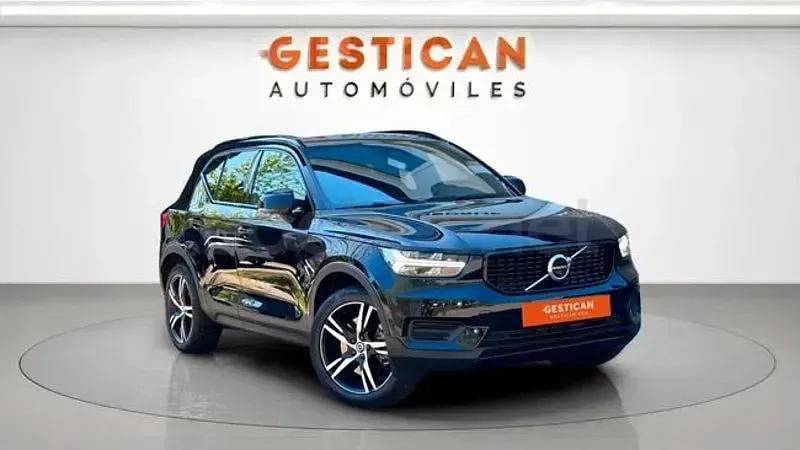 Usado Volvo XC40 R-Design 262 CV (192 kW) 2021 Negro SUV