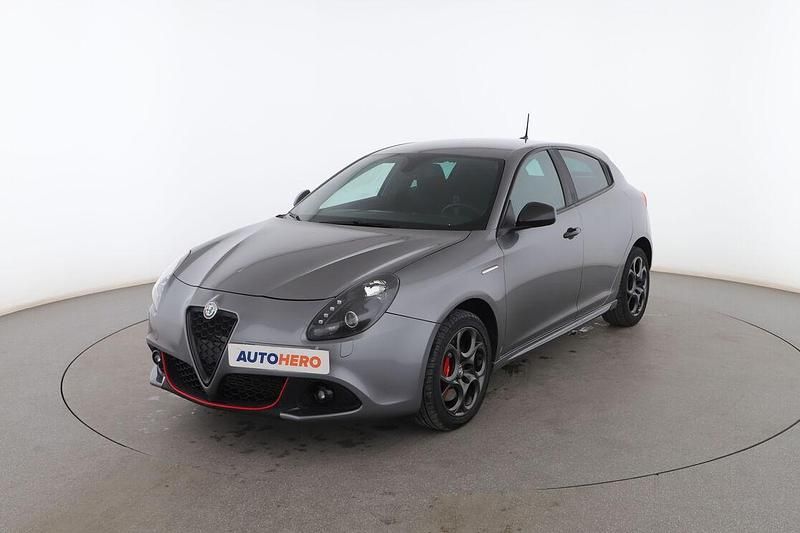 Gris Usado 2020 Alfa Romeo Giulietta Utilitario | 13.799 € (Un poco caro) - Imagen 1/3