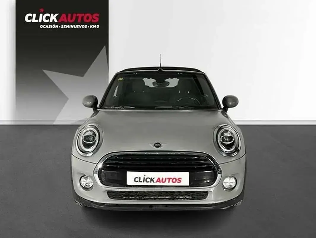 Usado Mini Cooper Cabriolet 137 CV (100 kW) 2019 Gris Descapotable