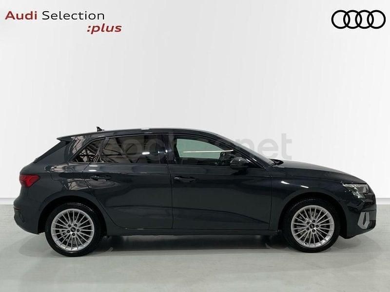 Usado Audi A3 Advanced Plus 204 CV (150 kW) 2021 Gris / plata Berlina