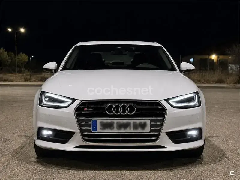 Usado Audi A4 S-Line 143 CV (105 kW) 2013 Blanco Berlina