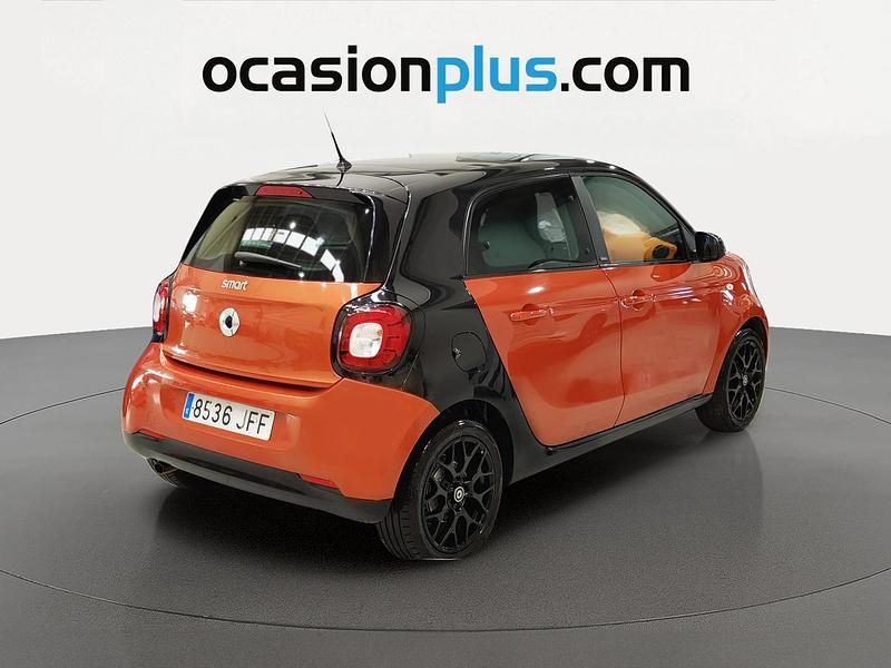 Usado Smart ForFour Passion 71 CV (52 kW) 2015 Naranja Utilitario