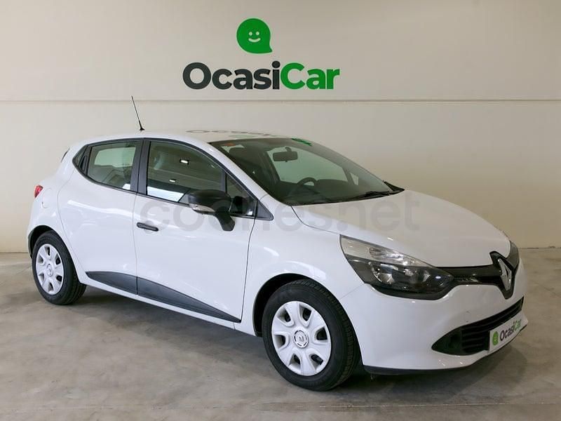 Usado Renault Clio IV Authentique 75 CV (55 kW) 2015 Blanco Berlina