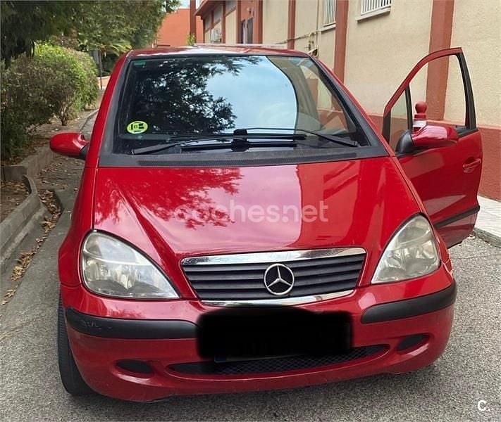 Rojo Usado 2003 Mercedes A140 Classic Monovolumen | 2500 € (Precio justo) - Imagen 1/2