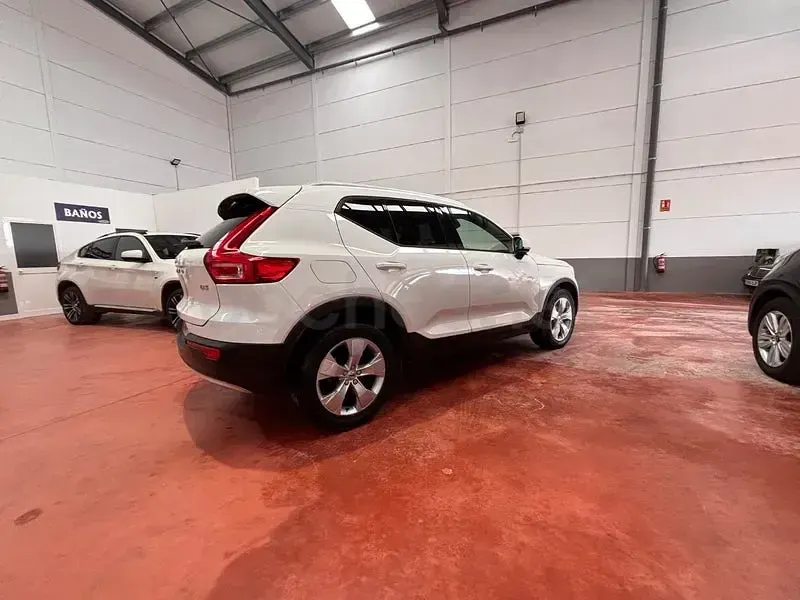 Usado Volvo XC40 Business Edition 150 CV (110 kW) 2019 Blanco SUV
