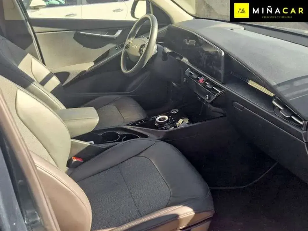 Usado Kia Niro 141 CV (103 kW) 2023 Azul SUV