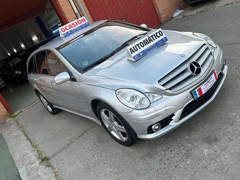 Usado Mercedes R320 387 CV (284 kW) 2008 Gris Monovolumen
