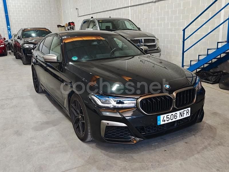 Negro Usado 2017 BMW M550 Comfort Edition Berlina | 39.990 € (Buen precio) - Imagen 1/4