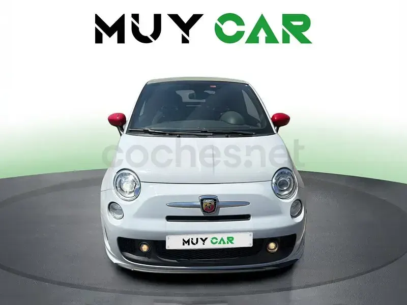 Usado Abarth 500C 140 CV (102 kW) 2016 Gris / plata Descapotable