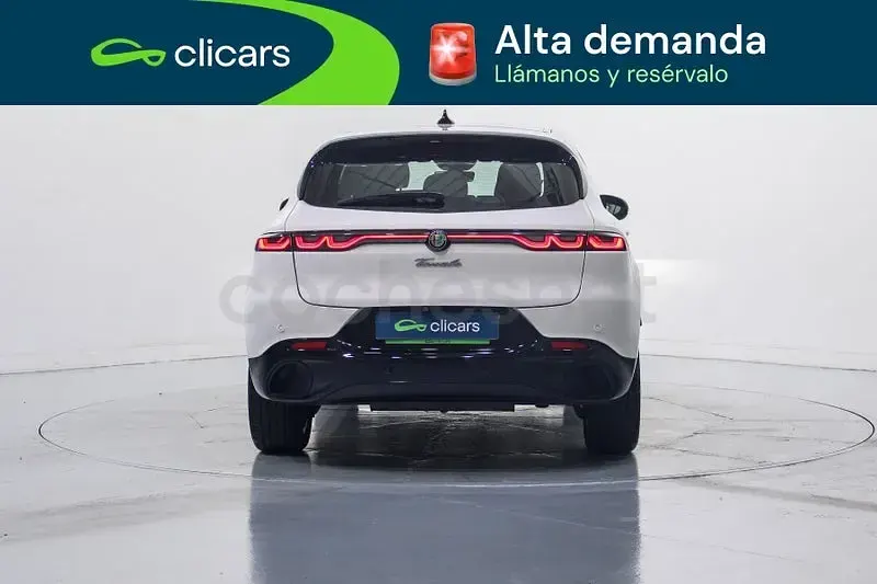 Usado Alfa Romeo Tonale Sprint 160 CV (117 kW) 2025 Blanco SUV