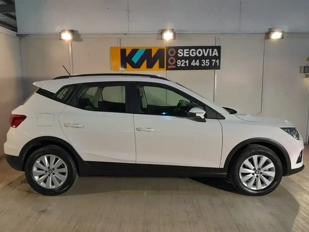 Usado Seat Arona Ecomotive 115 CV (84 kW) 2020 Blanco SUV