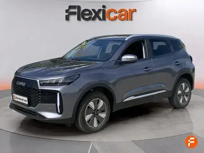 Usado Ebro s400 211 CV (155 kW) 2025 Gris SUV