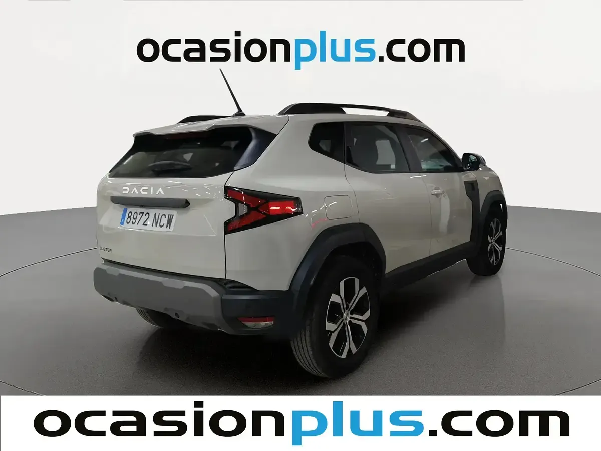 Usado Dacia Duster Expression 100 CV (73 kW) 2025 Beige Pickup/Camioneta