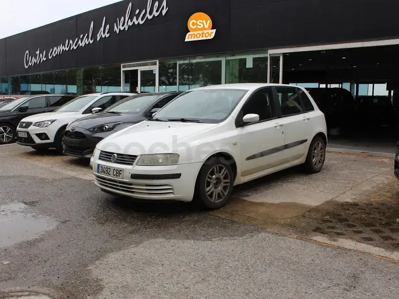 Usado Fiat Stilo Active 115 CV (84 kW) 2002 Berlina