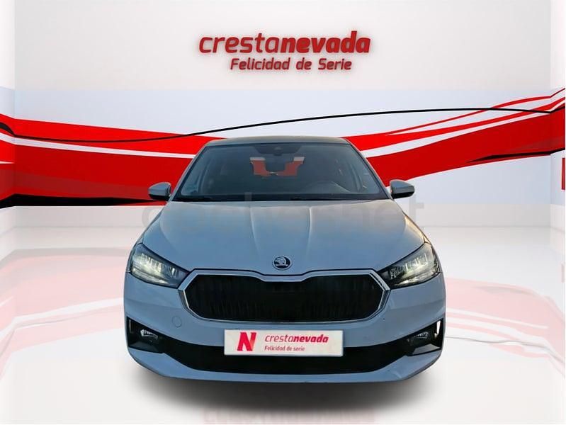 Usado Skoda Fabia Selection 80 CV (58 kW) 2024 Blanco Utilitario
