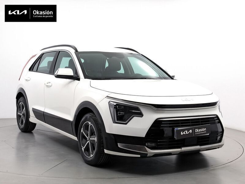 Usado Kia Niro 129 CV (94 kW) 2025 Blanco SUV