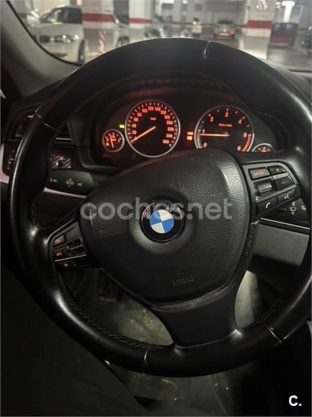 Azul Usado 2015 BMW 520 Gran Turismo Berlina | 16.000 € (Precio justo) - Imagen 1/4