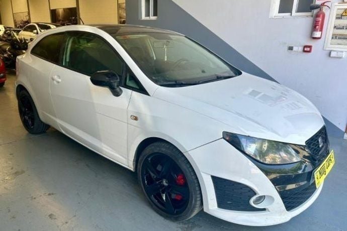 Usado Seat Ibiza FR 143 HP (105 kW) 2011 Citadino