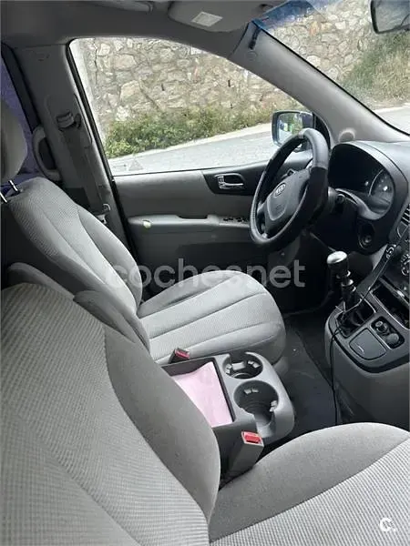 Usado Kia Carnival 185 CV (136 kW) 2010 Azul Monovolumen
