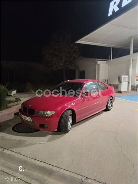Usado BMW 318 143 CV (105 kW) 2003 Rojo Coupe