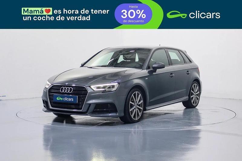 Begagnad Audi A3 S-Line 116 HK (85 kW) 2019 Grå Sedan