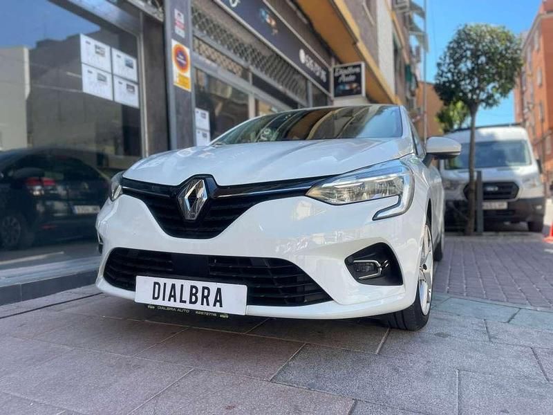 Blanco Usado 2021 Renault Clio V Business Utilitario | 8600 € (Buen precio) - Imagen 1/4