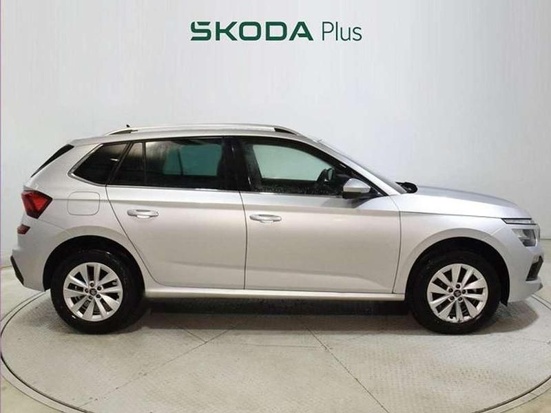 Usado Skoda Kamiq Selection 116 CV (85 kW) 2025 Gris SUV