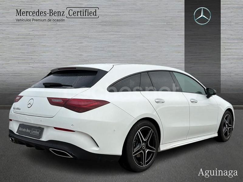 Usado Mercedes CLA200 Shooting Brake 150 CV (110 kW) 2025 Blanco Familiar
